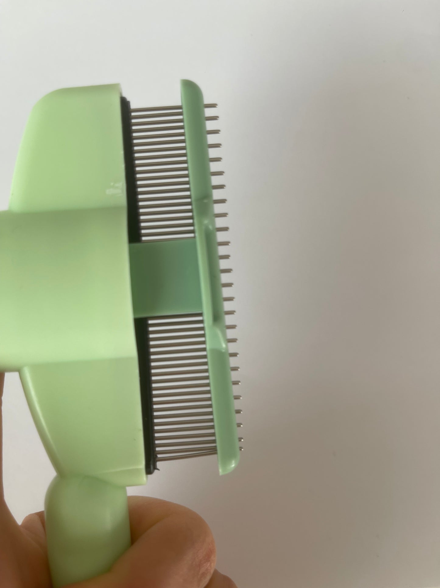 Peigne de Luxe Auto-Nettoyant pour Lapin