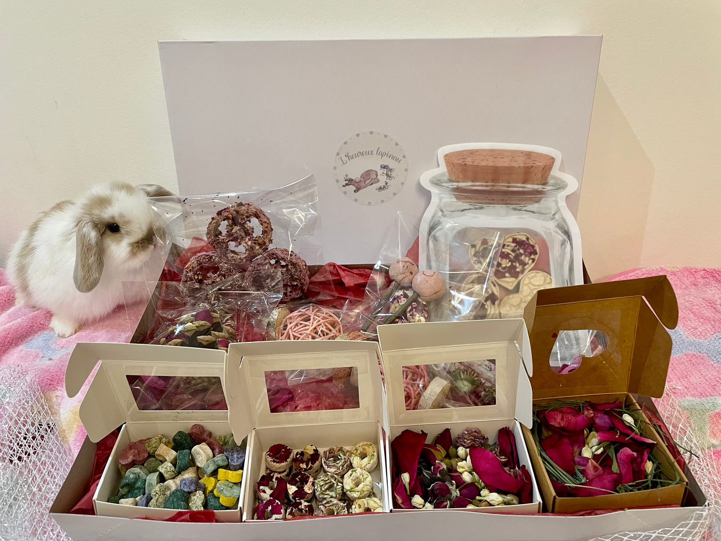 Cupid's Gift Box 💗