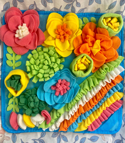 Fun Floral Mat - snuffle mat, foraging enrichment