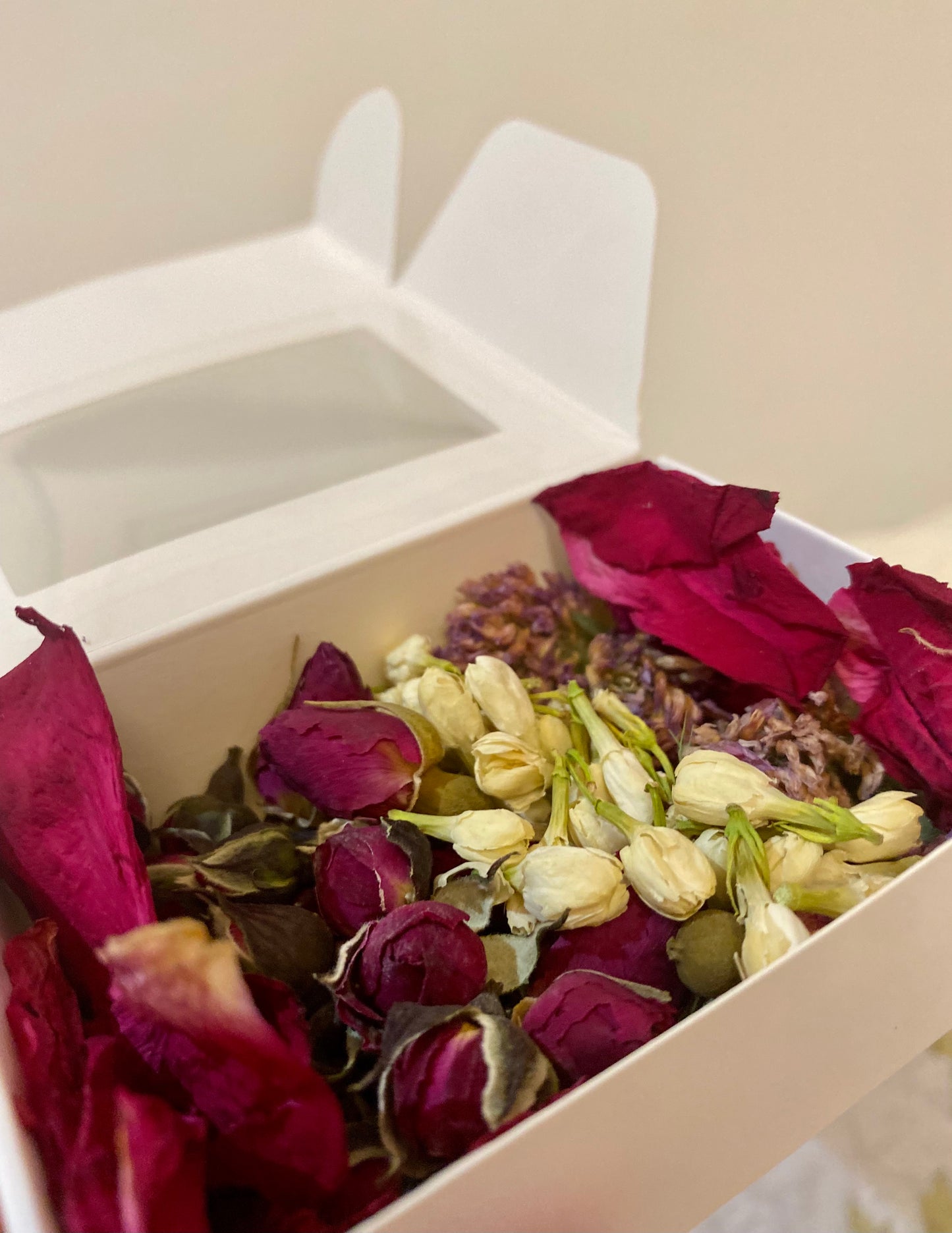 Jardin Secret: Boîte Florale Élégante