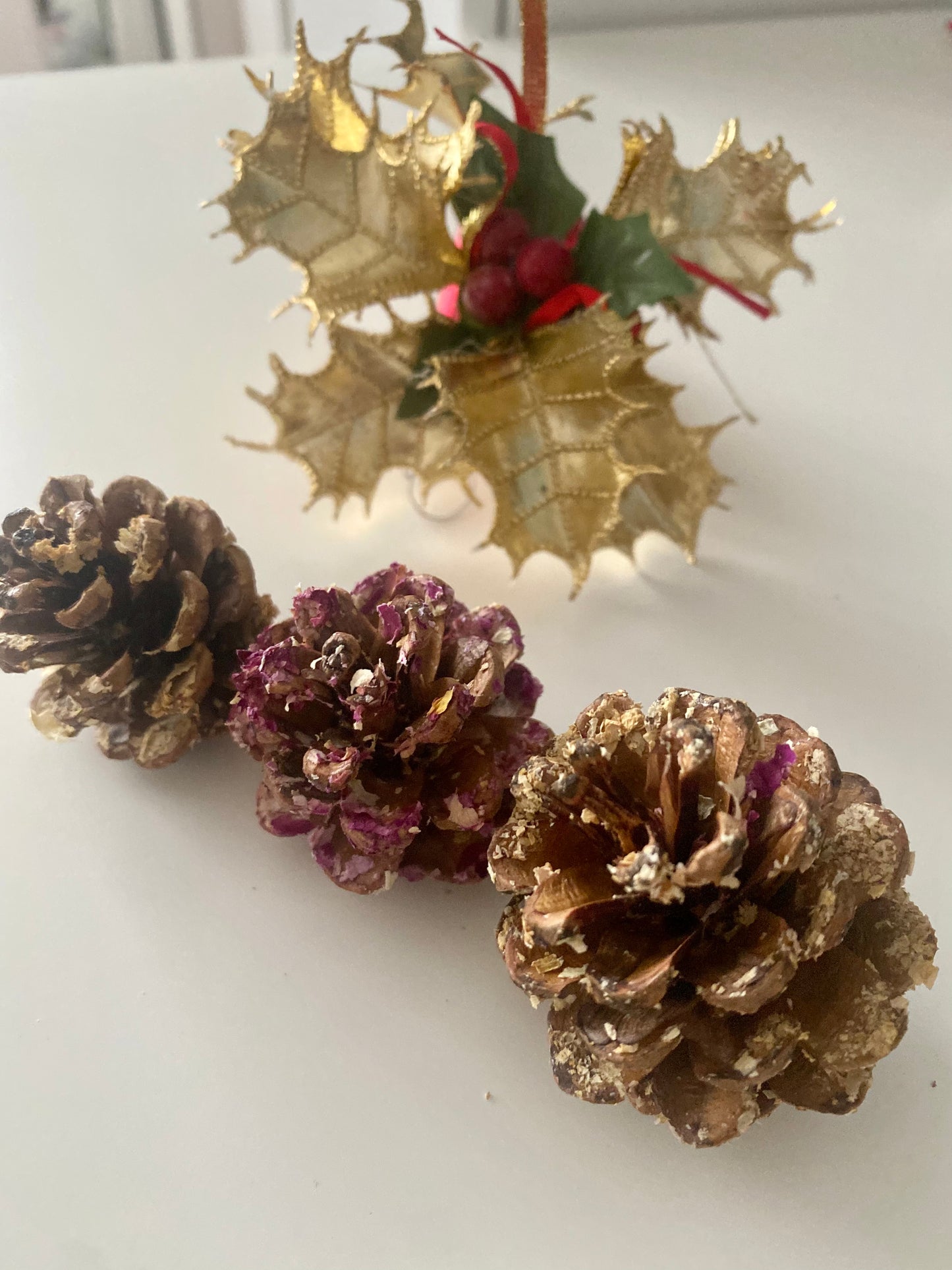 Cocottes de pin enchantées - banane et rose