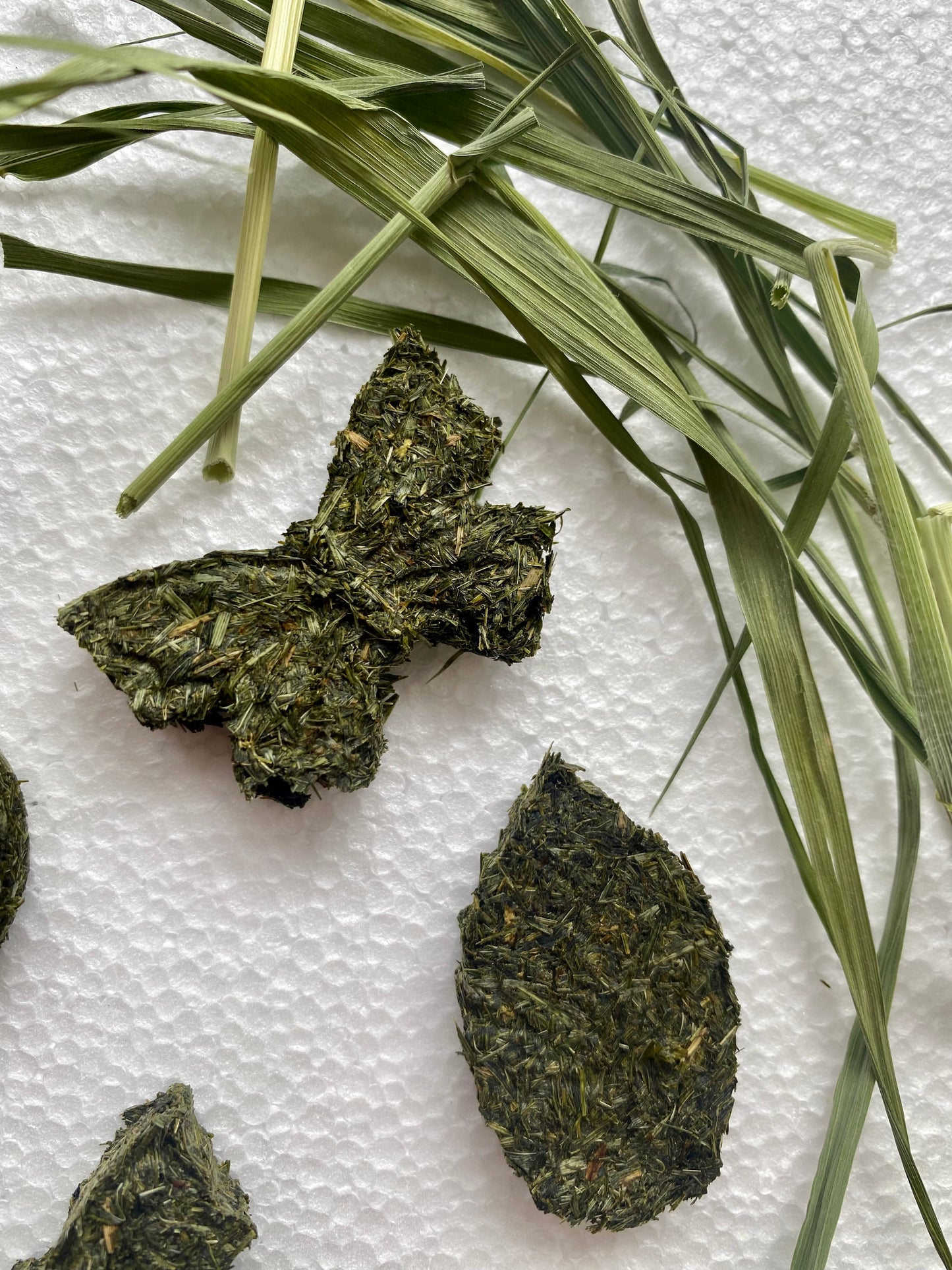 Friandises naturelles | herbe fraîche et banane