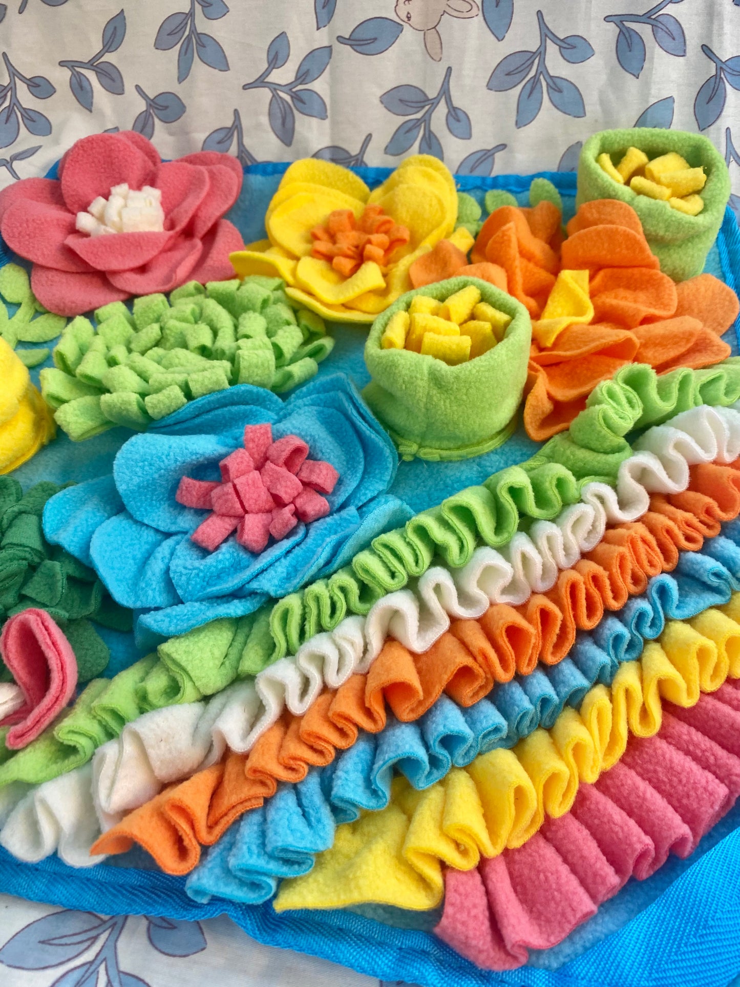 Fun Floral Mat - snuffle mat, foraging enrichment