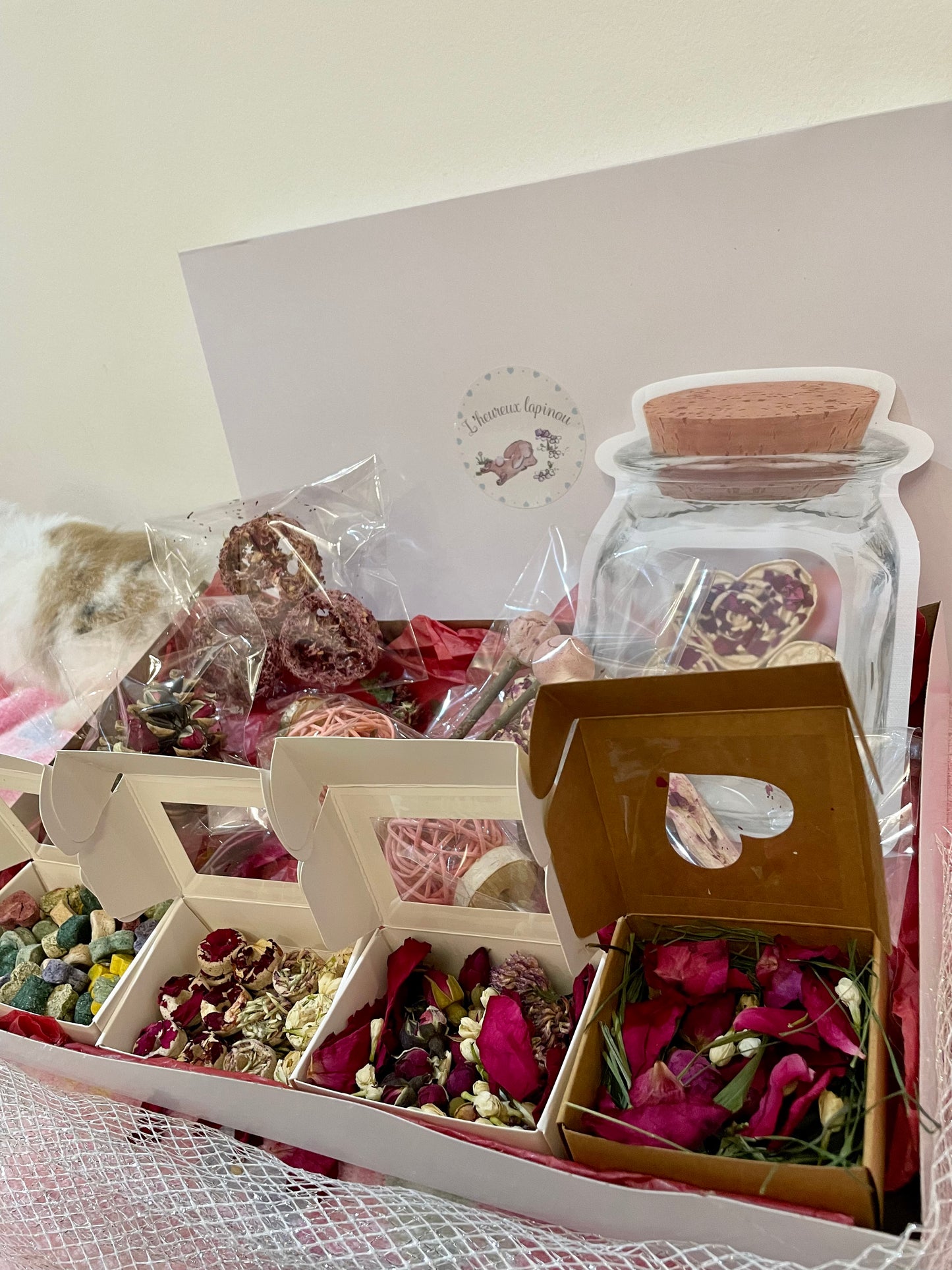 Cupid's Gift Box 💗