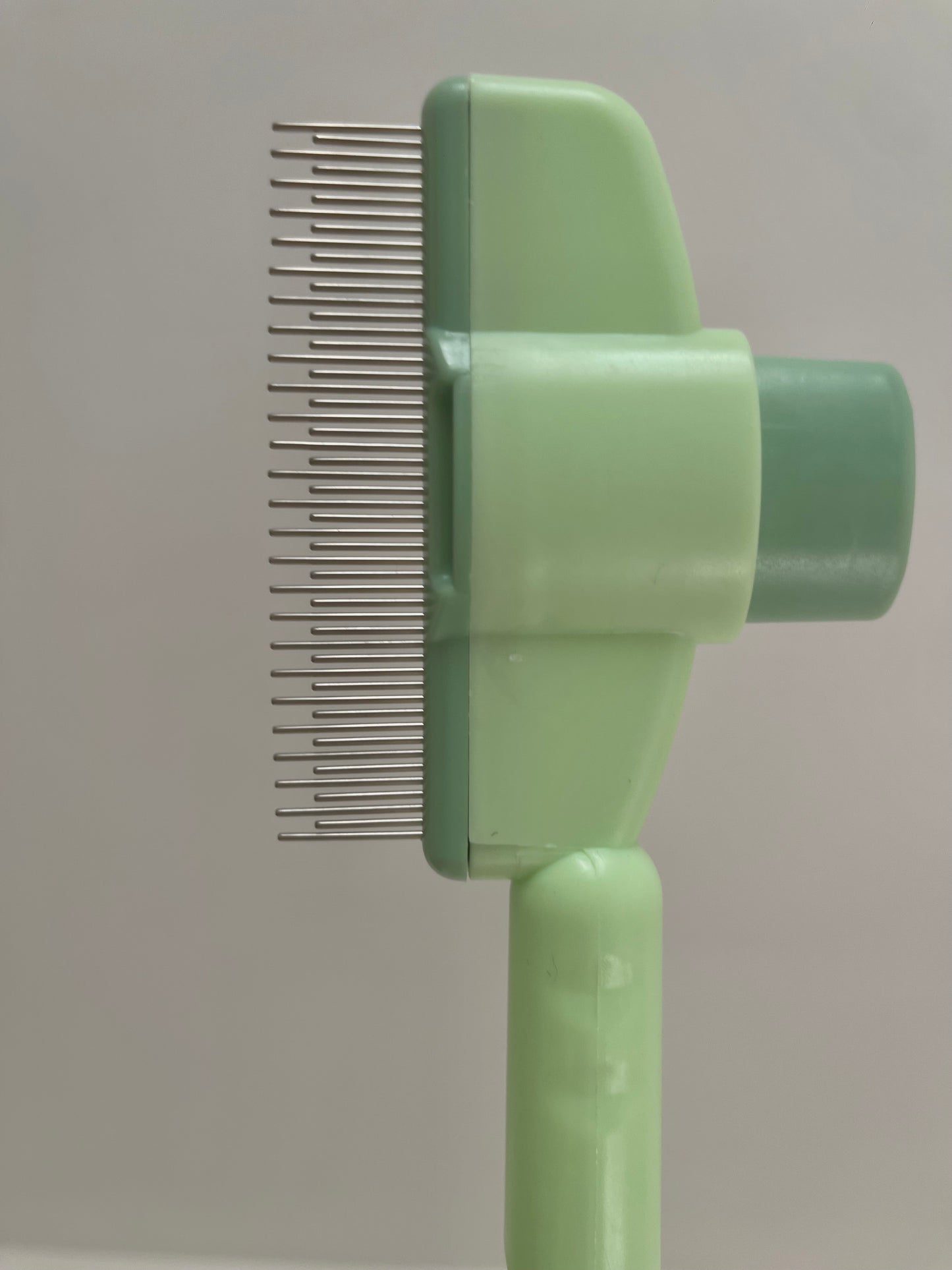 Peigne de Luxe Auto-Nettoyant pour Lapin