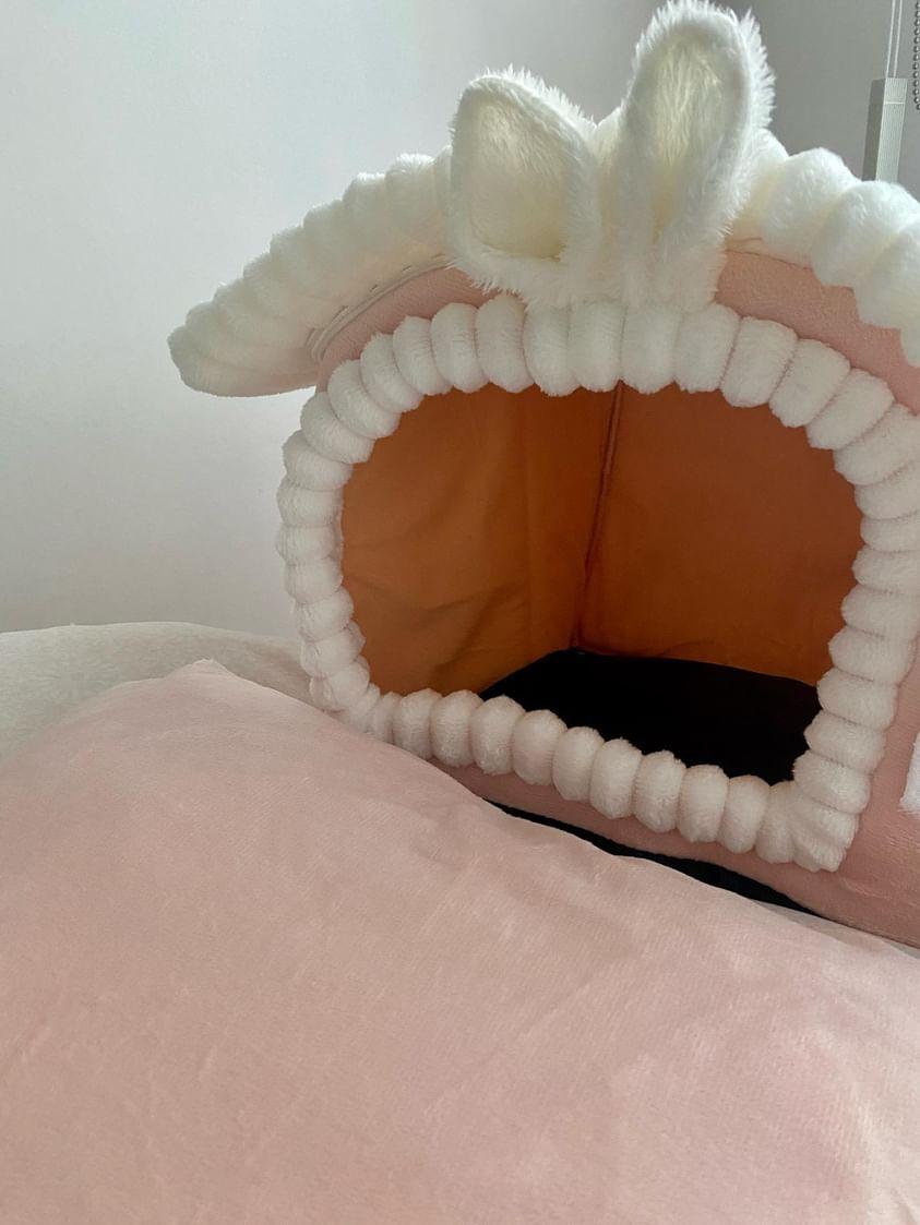 Marshmallow Bunny Bed