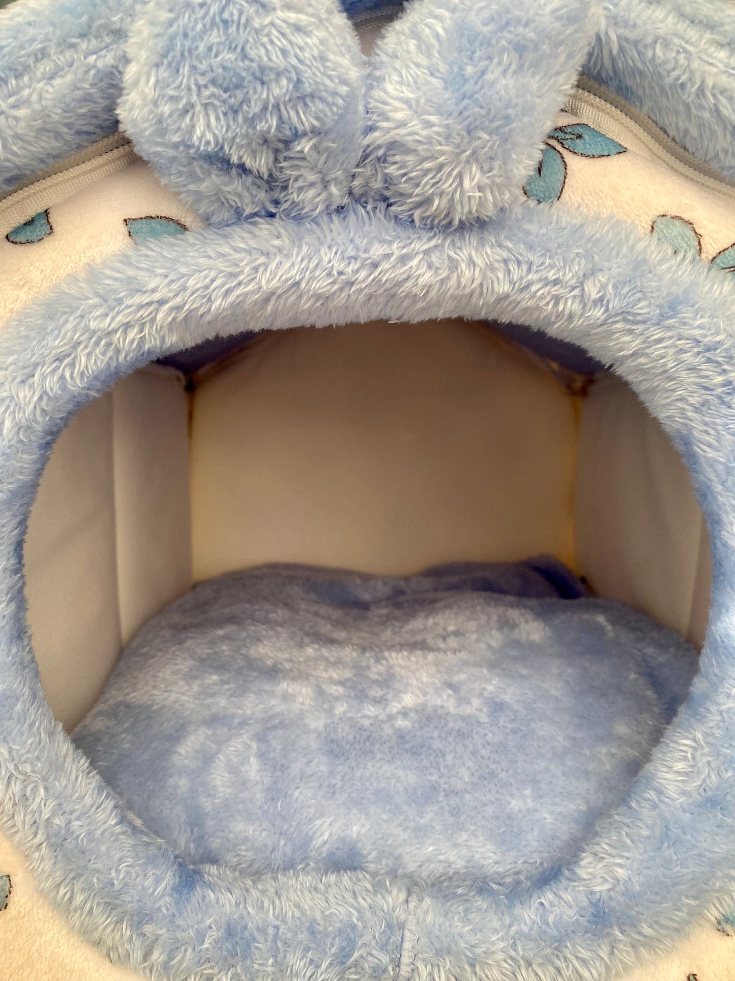 LUXURIOUS bunny bed !