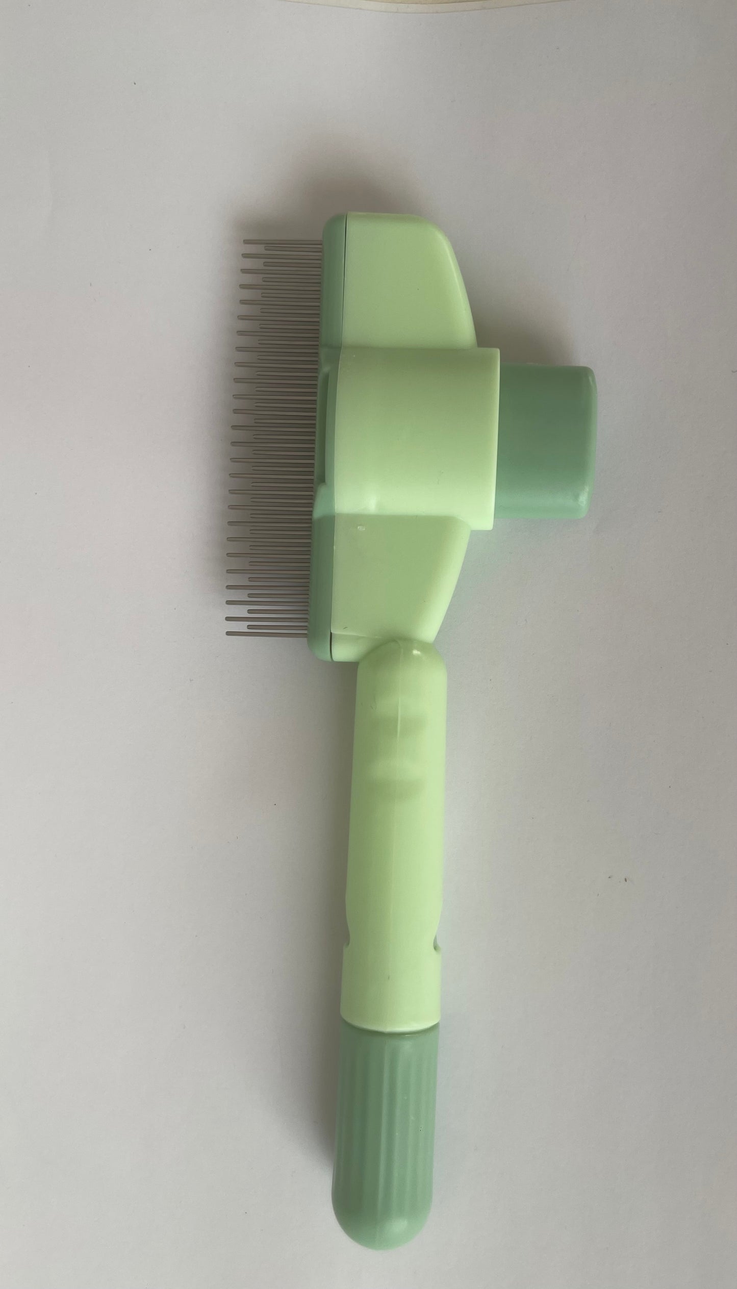 Peigne de Luxe Auto-Nettoyant pour Lapin