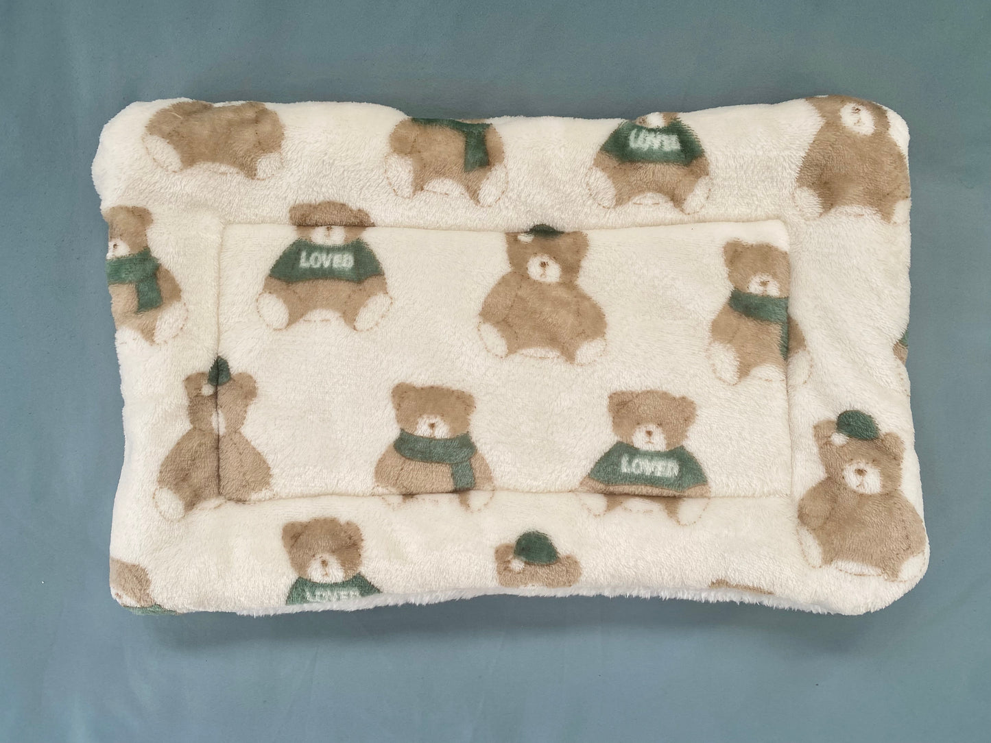 Bunny bed with teddy bear pattern 🧸